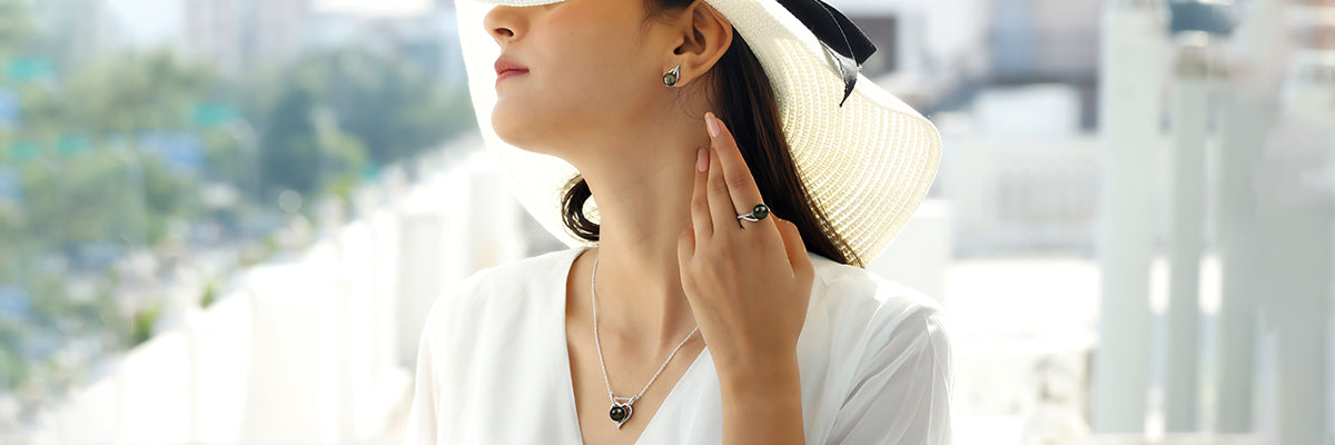 Benefits of Wearing Black Pearl Jewelry: A Timeless Elegance with a Modern Twist