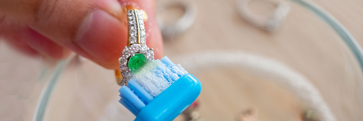 How To Clean Or Care Your Emerald Stone At Home?