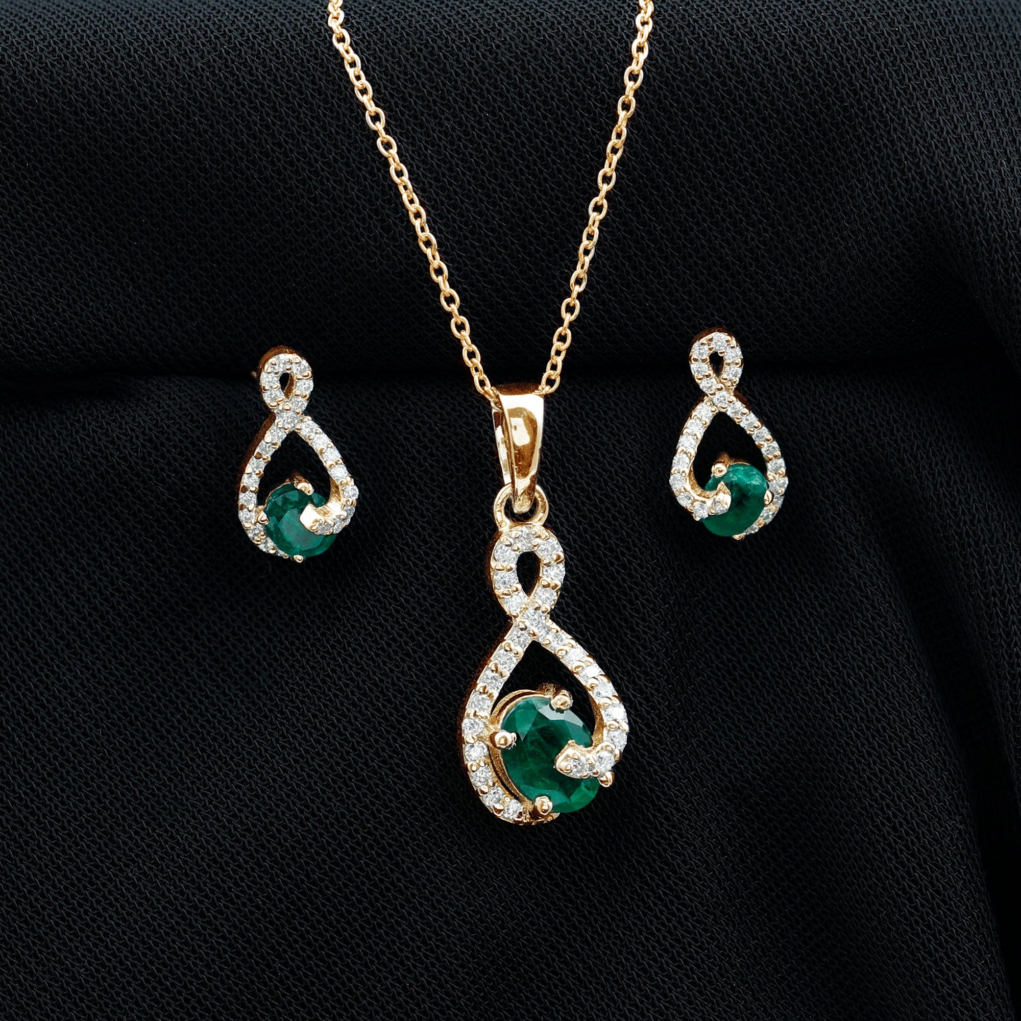 Infinity Jewelry Set with Oval Shape Emerald and Diamond Emerald - ( AAA ) - Quality - Rosec Jewels