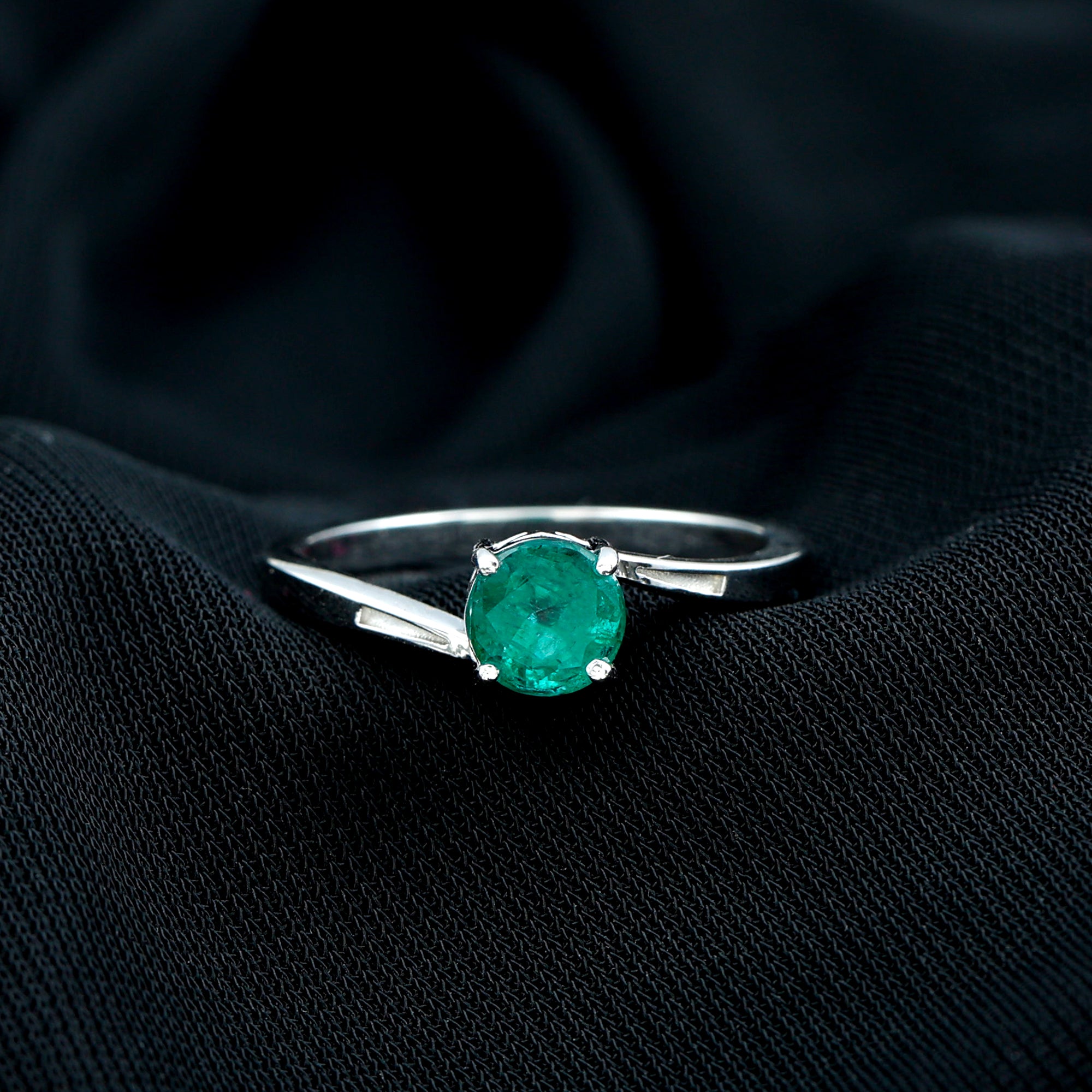 Round Natural Emerald Solitaire Bypass Ring Emerald - ( AAA ) - Quality - Rosec Jewels