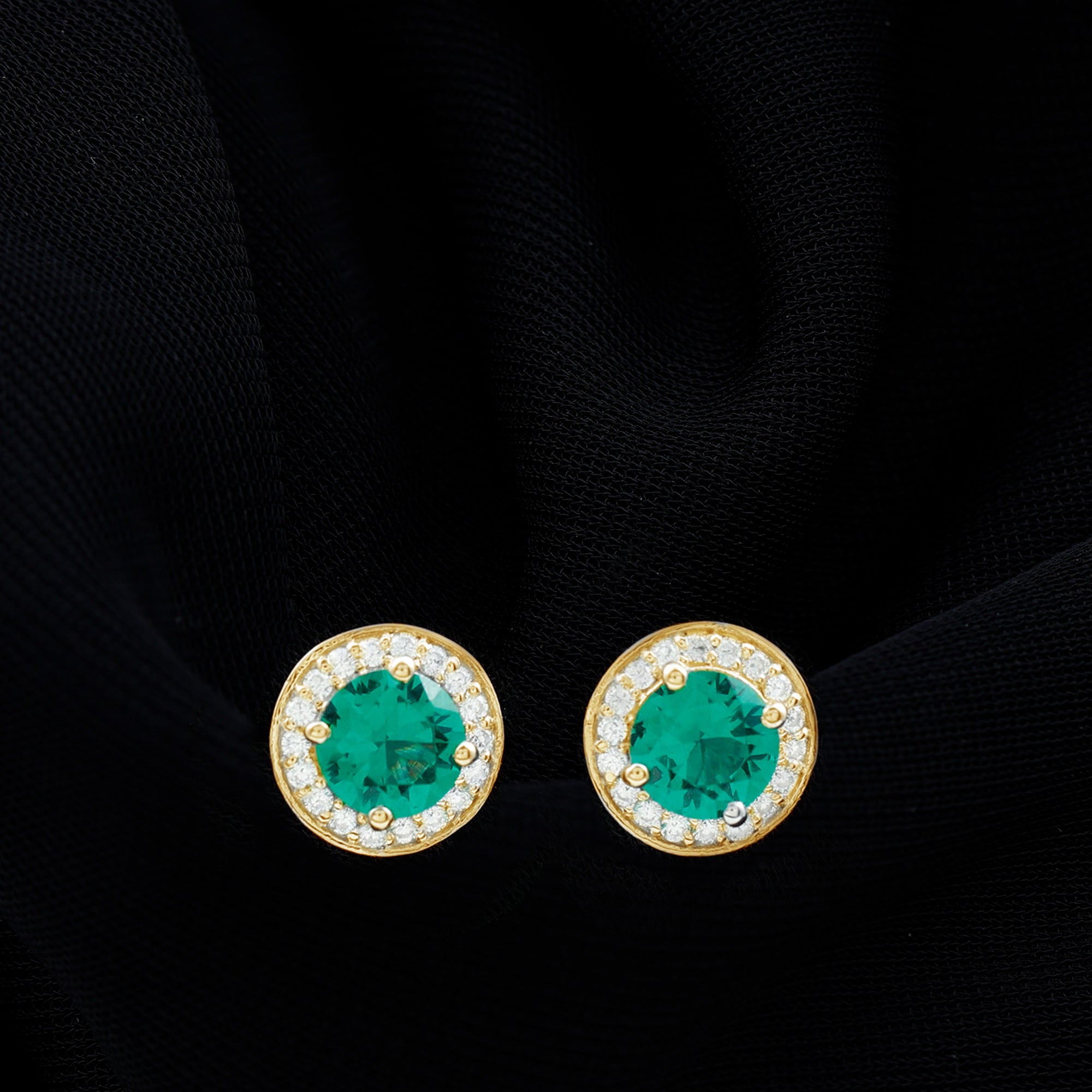 2-Carat Round Lab Created Emerald Stud Earrings With Diamond Halo Lab Created Emerald - ( AAAA ) - Quality - Rosec Jewels